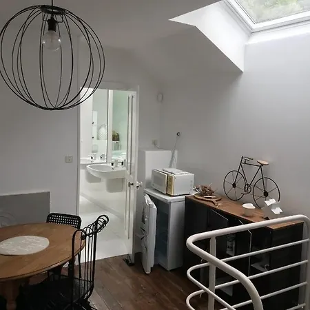 Logement Dans Un Ecrin De Verdure Guest house *